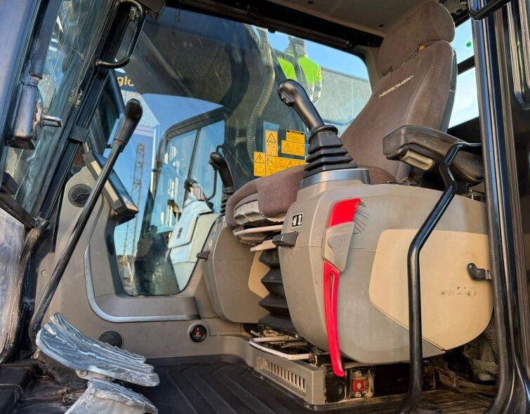 HIDROMEK  HMK300 NLC-4